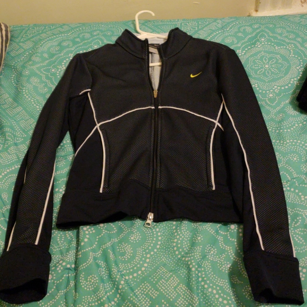 Nike zip jacket - Picture 2 of 2